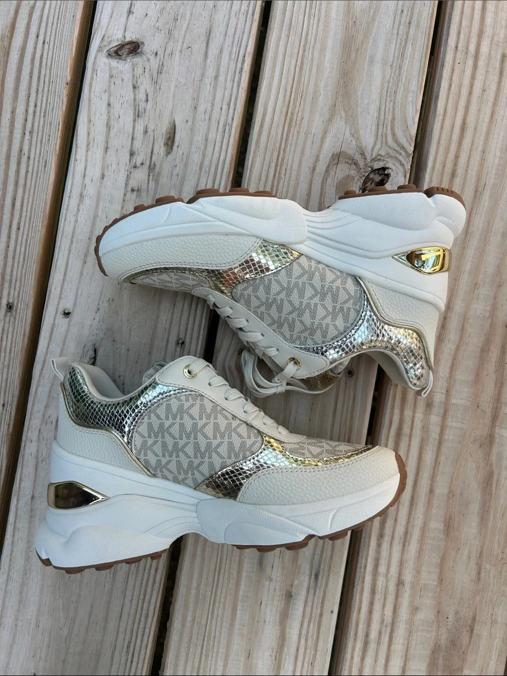 Michael Kors Katrina sneakers with logo and metallic embossed lizard moto size 8